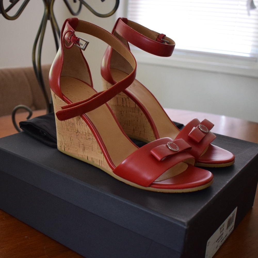 NEW Marc by Marc Jacobs Bow Wge Sandal-Rosey Red